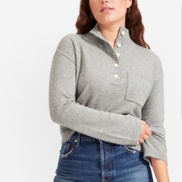 Everlane Sweaters - Everlane Gray Cashmere Sweater Womens Medium
